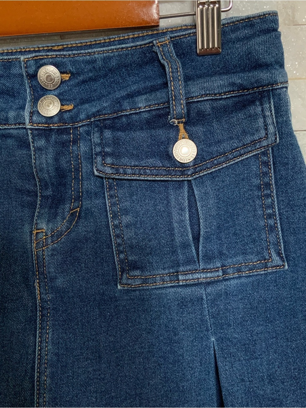 Levi’s Girls Rodeo Cargo Skort, Size 14 Reg, Medium Wash Denim Pleated High Rise